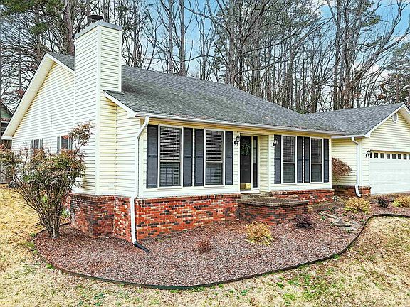 2nd image of 507 Huckleberry Dr