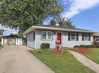 8512 19th Ave, Kenosha, WI 53143