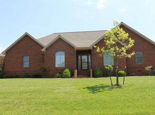 1401 Oak Hill Dr, Murray, KY 42071