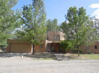 313 Peyton Rd, Los Lunas, NM 87031
