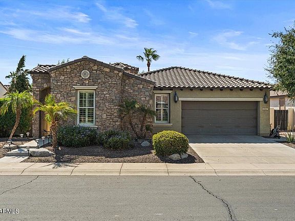2nd image of 2347 E BALSAM Drive
