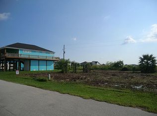 849 Melody Ln, Crystal Beach, TX 77650