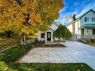 654 W 5th St, Hamilton, ON L9C3R2