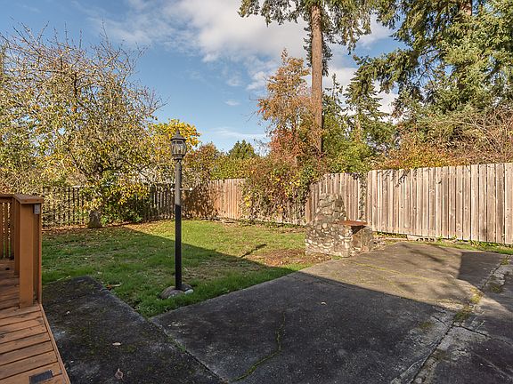 3rd image of 8709 Highland Ave SW