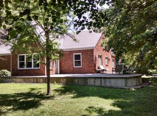 790 N Main St, Moweaqua, IL 62550