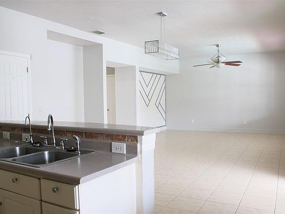 4th image of 1338 BLACKWATER POND DRIVE