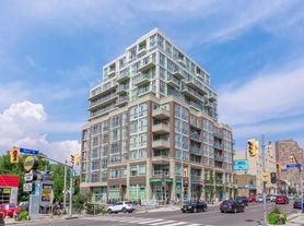 1638 Bloor St W