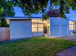 937 NW 10th St, Corvallis, OR 97330