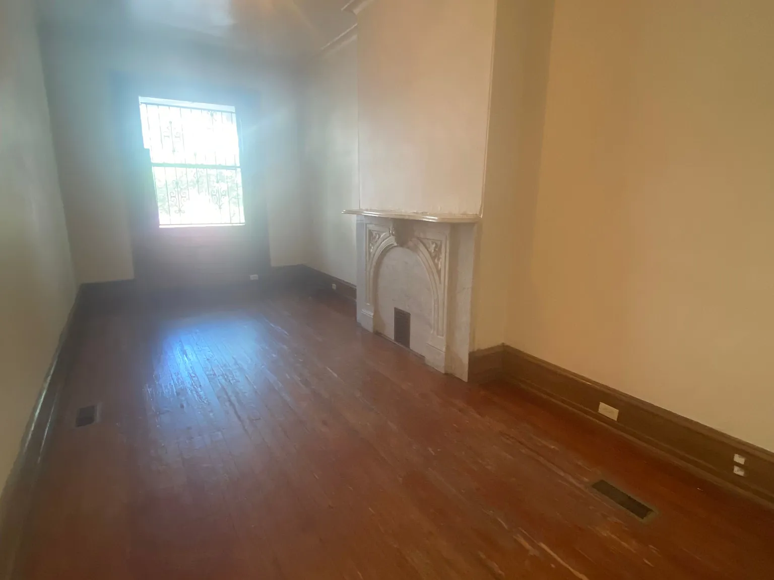 2 bed, $1,800 — Photo 4