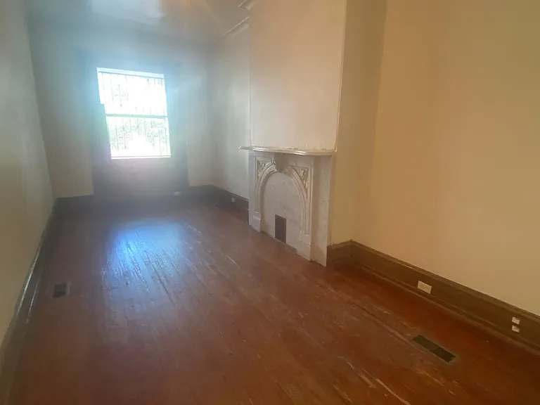 428 N 34th St #1 — Photo 10