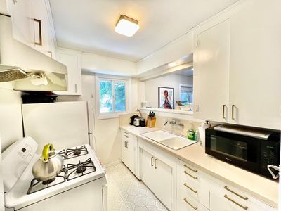 1426 Bath St, Santa Barbara, CA, 93101