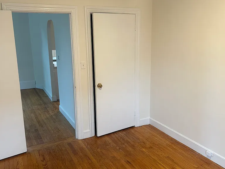 303 Lafayette St #2 — Photo 6