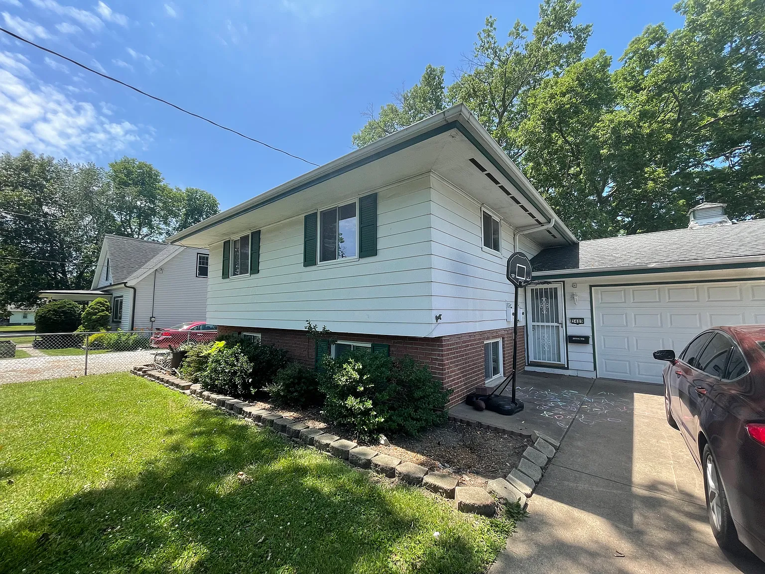 2 bed, 1000 sqft, $1,150 — Photo 1