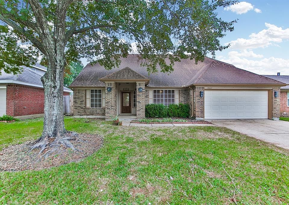 1st image of 4822 Heritage Plains Dr