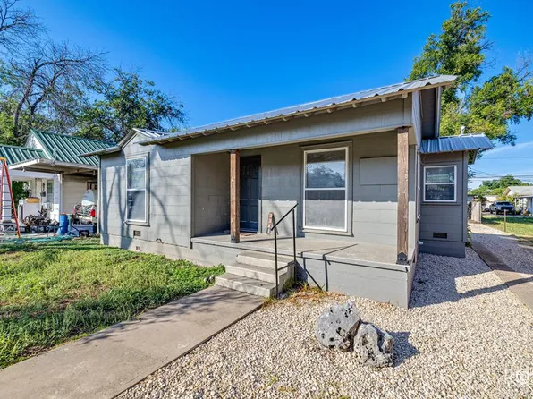 1106 Glasscock Ave, Sonora, TX 76950