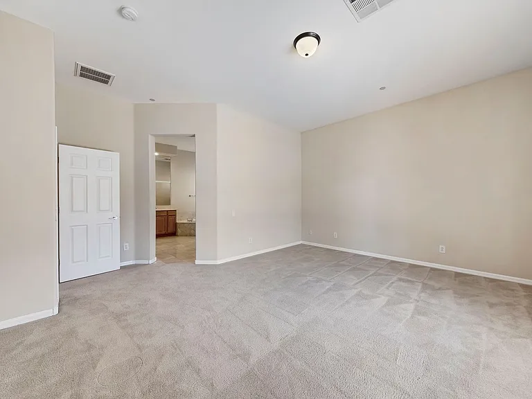 53 Stonemark Dr — Photo 33