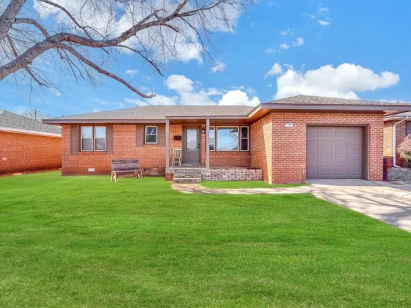 127 Sunset St, Elk City, OK 73644