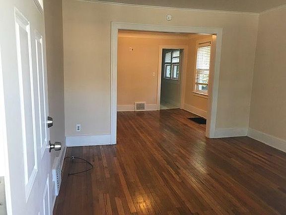 4th image of 436 E Troy St Unit 1