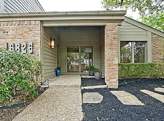 3rd image of 16826 Davenport Ct