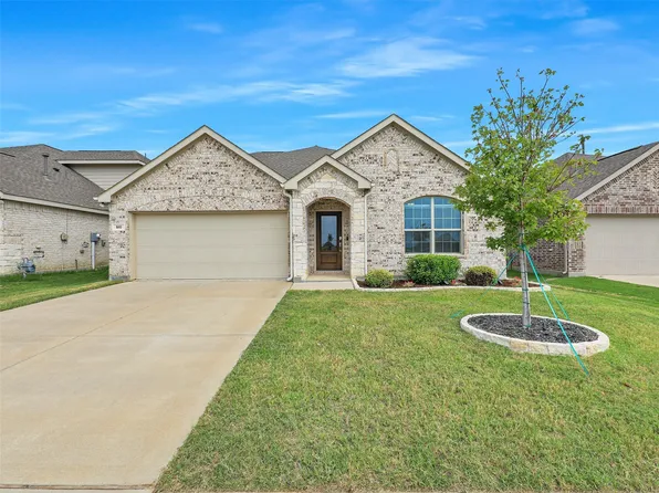 910 Torrey Ave, Princeton, TX 75407