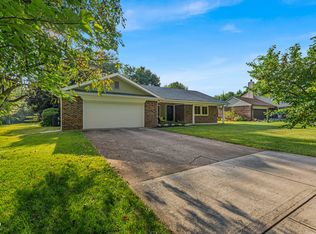7806 Hoover Rd, Indianapolis, IN 46260