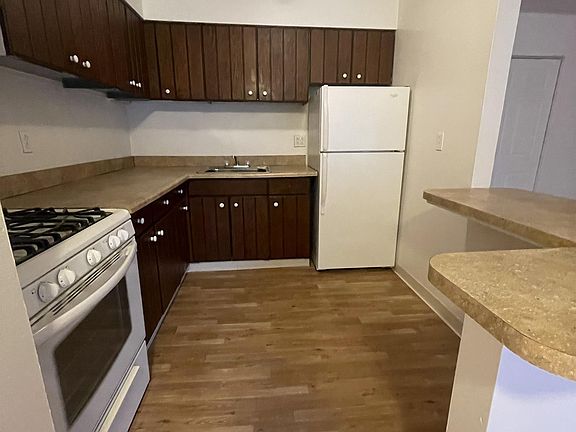 4th image of 200 Brooklane Dr #B302