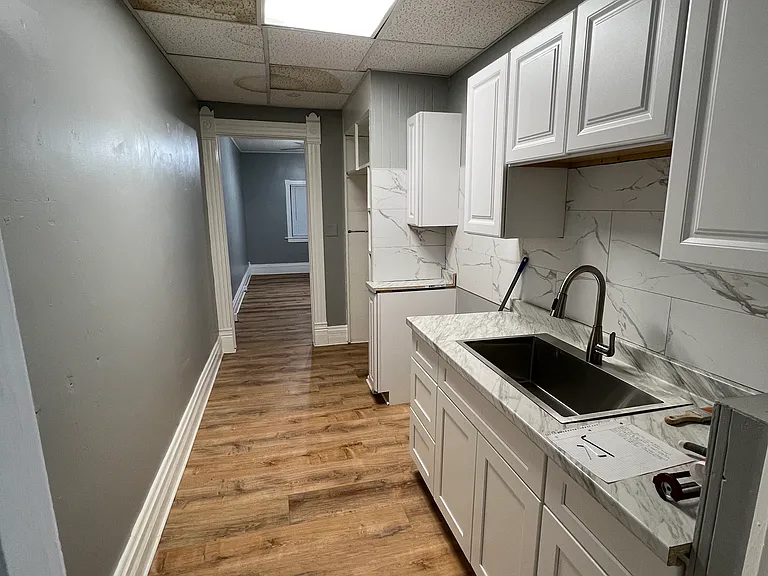 215 Main St #3 — Photo 6