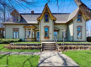 10313 West St, Richmond, IL