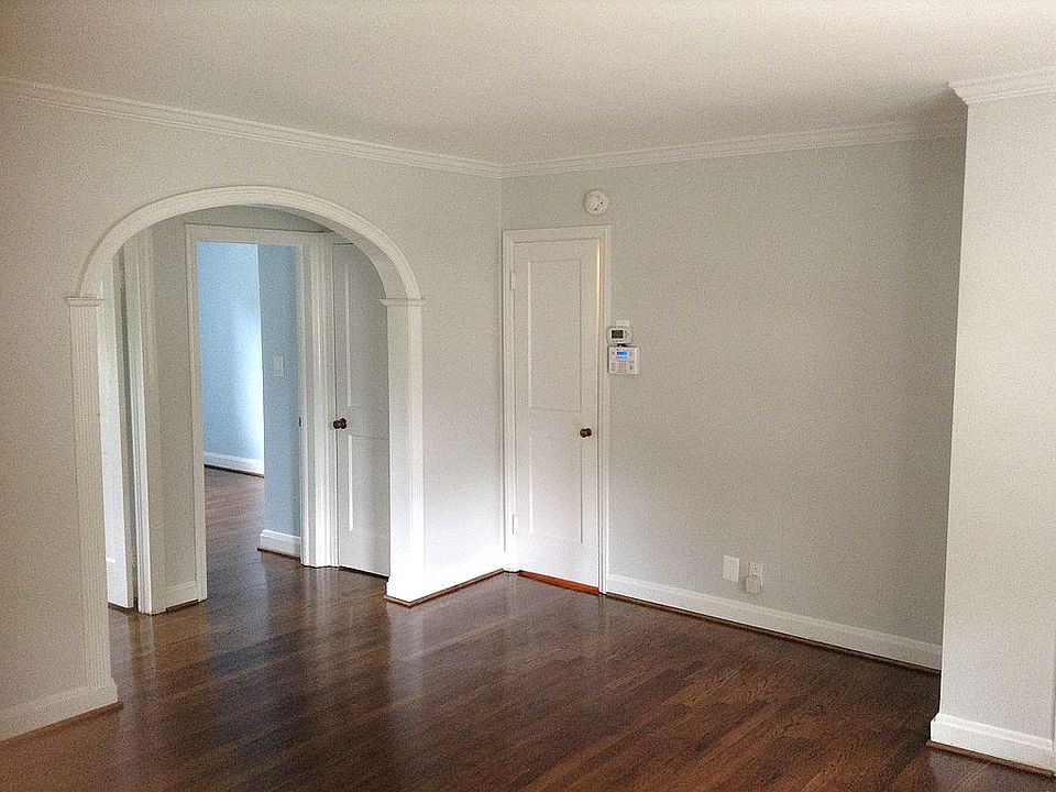 Main floor living room