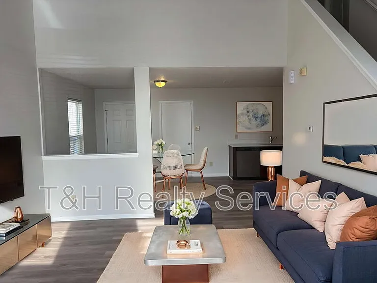 12640 Justice Xing — Photo 5