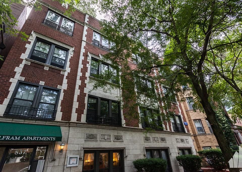 1st image of 837 W Wolfram St #3