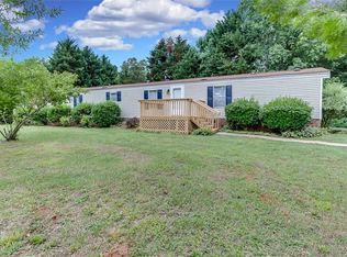 206 W Bagwell Rd, Liberty, SC 29657