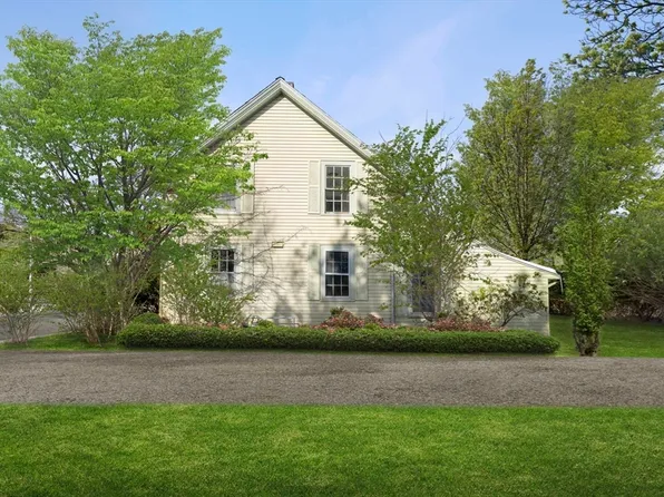 12 Highland St, Weston, MA 02493