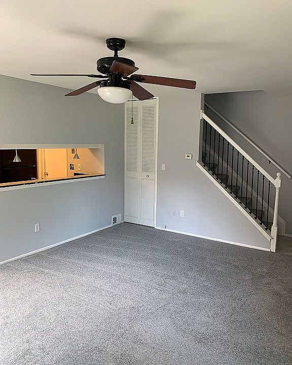 1st Floor Living Room