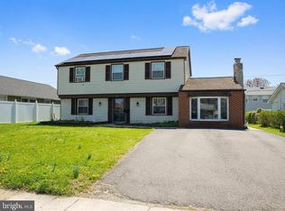 40 Maplewick Ln, Willingboro, NJ 08046