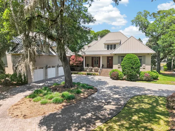193 Summerwood Ln., Georgetown, SC 29440