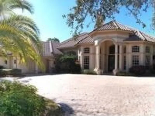 15880 Glenisle Way, Fort Myers, FL 33912