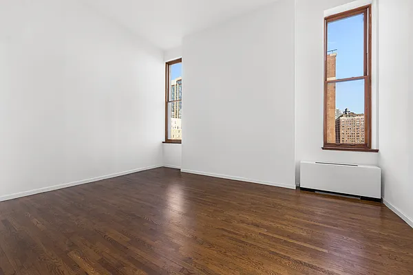 Rented by Douglas Elliman | media 10