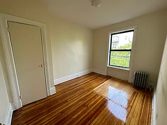 Rented by Premier Metro Realty Corp