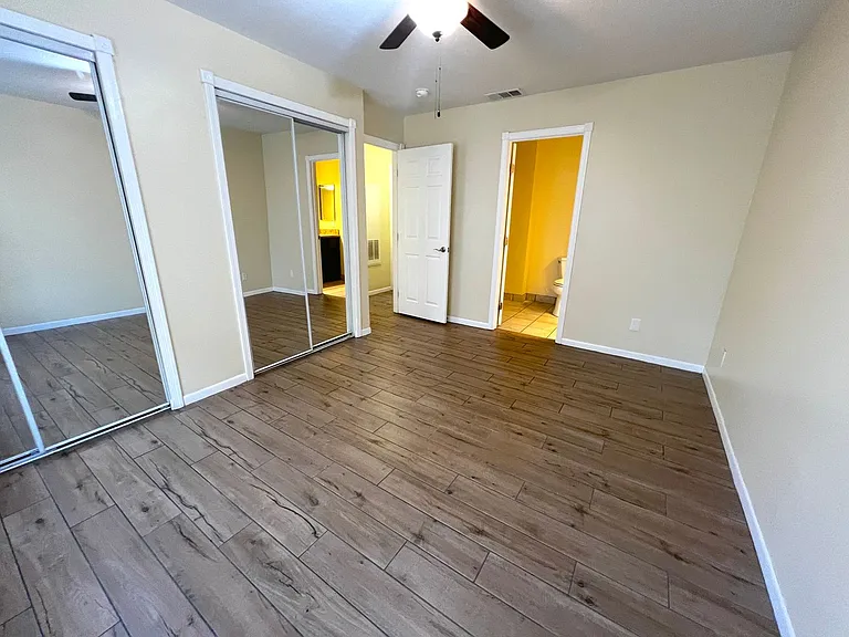 7300 Pirates Cove Rd #1038 — Photo 11