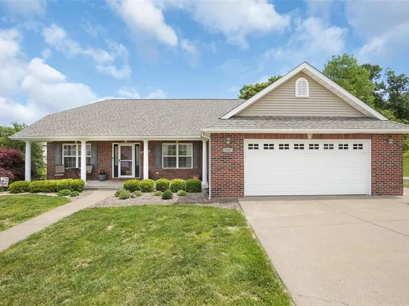 712 Sunset Ln, New Haven, MO 63068