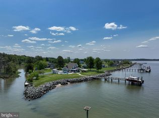 1724 Ferry Point Ct, Trappe, MD 21673