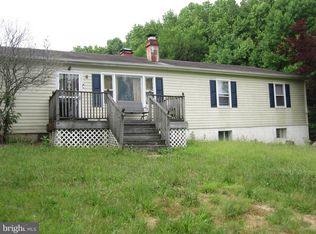 17511 Queen Anne Bridge Rd, Bowie, MD 20716