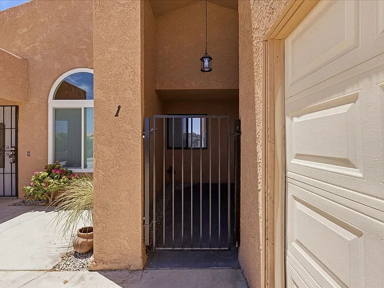 31601 Avenida Maravilla — Photo 64