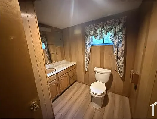 9732 Gloucester Dr — Photo 20