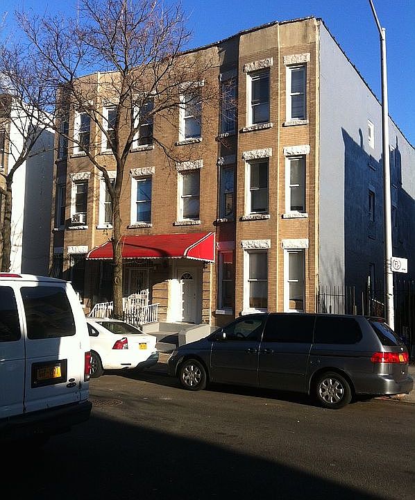 1st image of 1064 Grant Ave Unit Penthouse