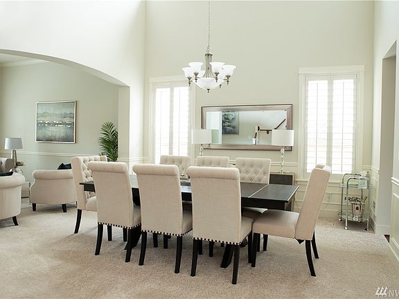 Formal dining area is built to host large gatherings
