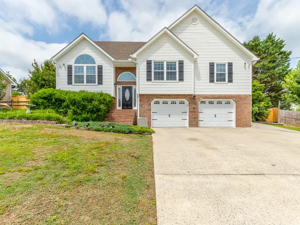 944 Debbie Ln, Ringgold, GA 30736