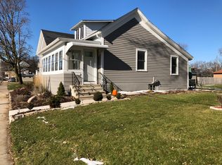 832 Winnebago Ave, Oshkosh, WI 54901