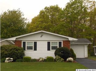 98 Central Blvd, Brick, NJ 08724